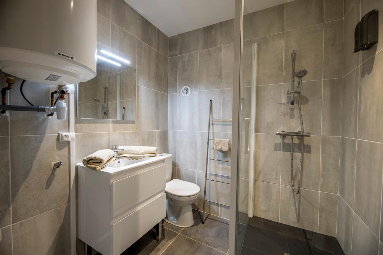 Quartier Du Chateau, Superbe Appartement Avec Parking โป ภายนอก รูปภาพ